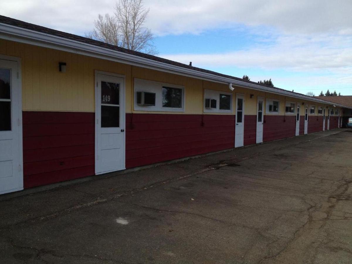 Redwood Motel Yorkton Ngoại thất bức ảnh